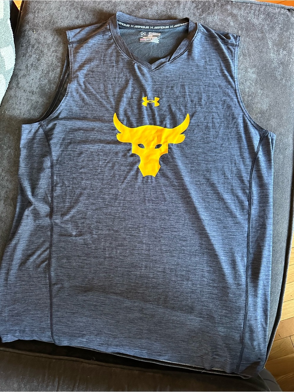 NWOT Under Armour The Rock Men’s Sleeveless Performance Tank 2XL Fitted
